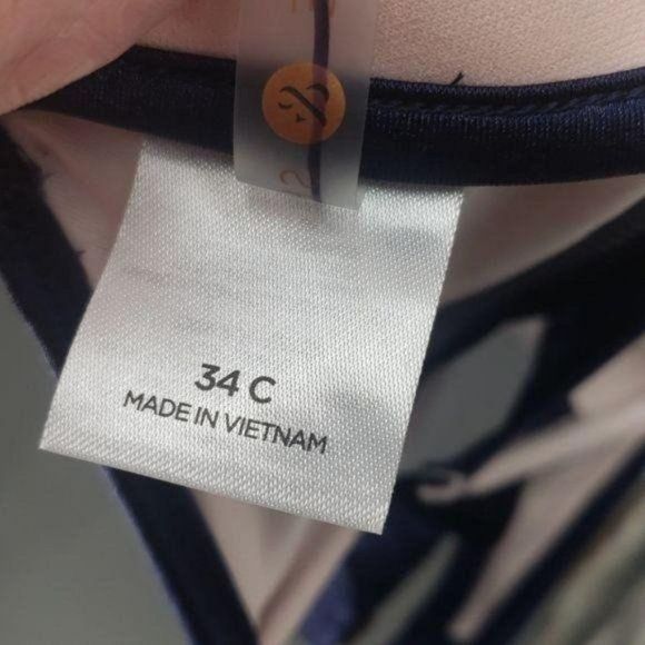 Shade and Shore Woman's 34C Blue‎ Halter Style Bikini Top Swimwear - Picture 5 of 9